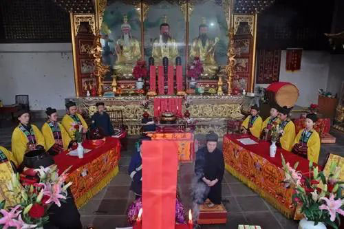 生辰里的财库预示着财运好坏 这样的人发财几率大 买彩票也能中奖