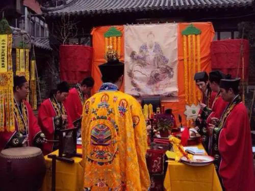 没有财库怎么可以补财库？八字有库无财能补吗？_